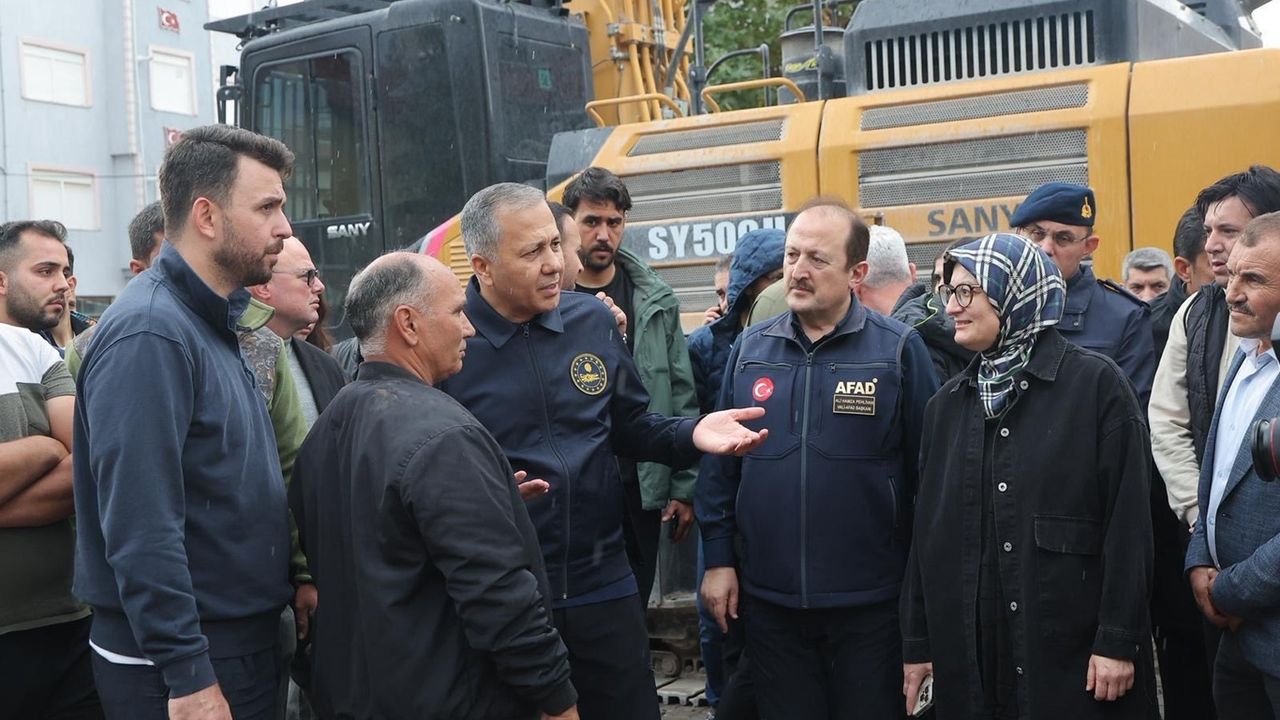 AFAD'dan Sındırgı depremi sonrası yapılan çalışmalara ilişkin açıklama