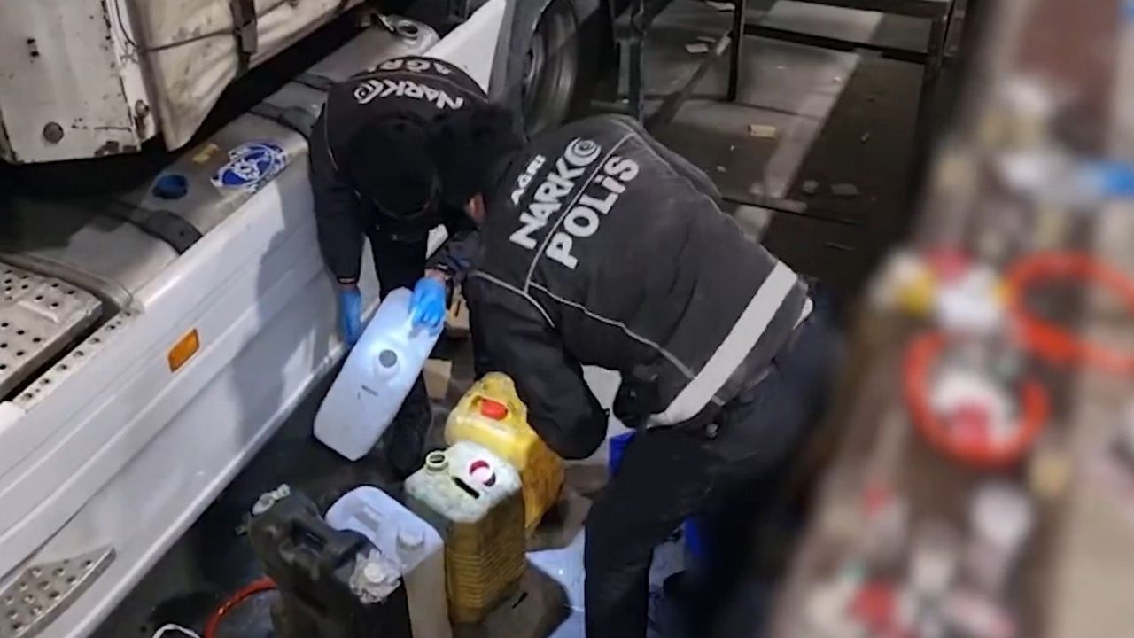 Ağrı'da tırlarda 761 kilo uyuşturucu maddesi ele geçirildi