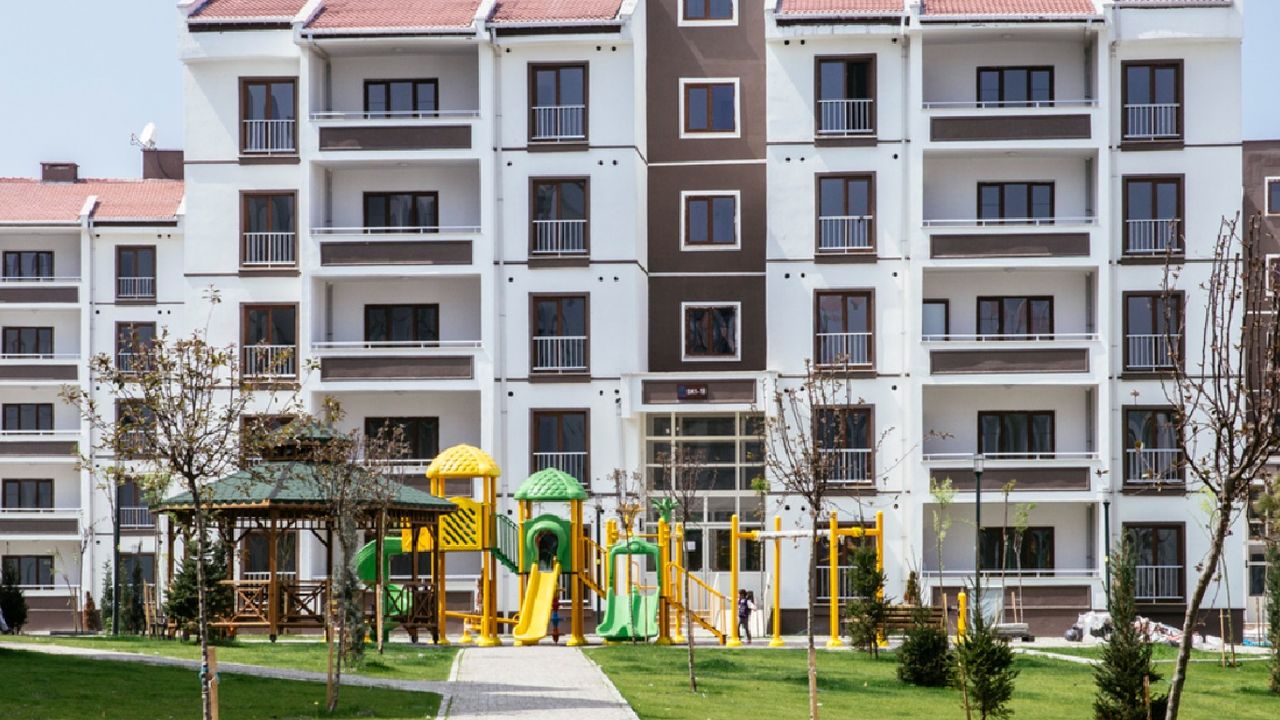 Bakan Kurum 500 bin sosyal konutun illere göre dağılımını açıkladı