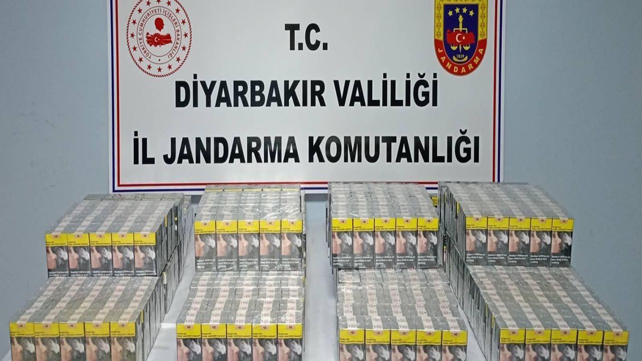 Diyarbakır’da kaçakçılık operasyonunda çok sayıda silah ve kaçak malzeme ele geçirildi