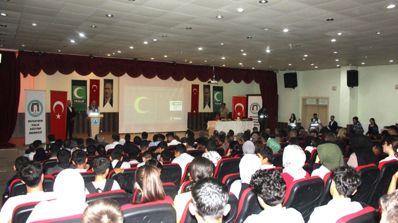 Doç. Dr. Öz: Bağımlılık, nefsani dürtülerin neticesinde hasıl olan bir idrake tabi olmaktır