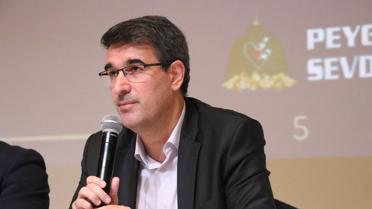 Dr. Bulut: Namaz, ahlaki topluluk oluşturur