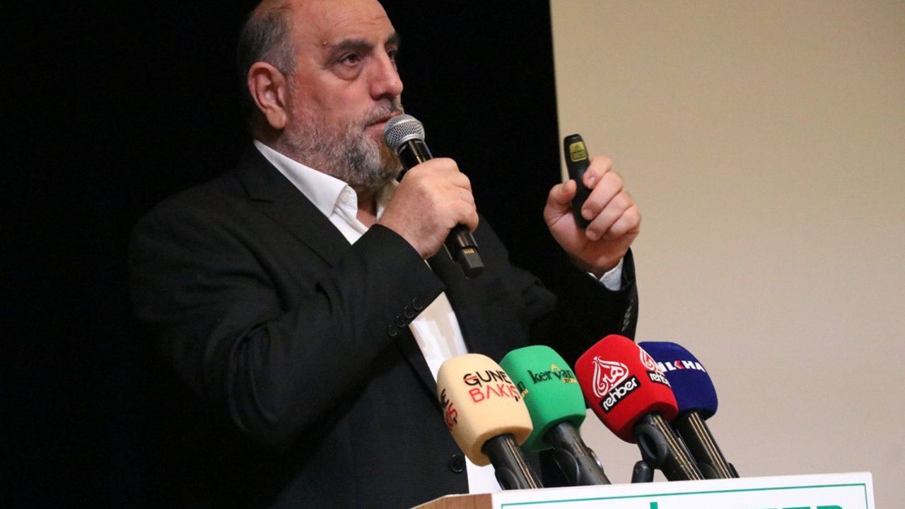 Dr. Dursun: Namaz, karakterleri inşa eder