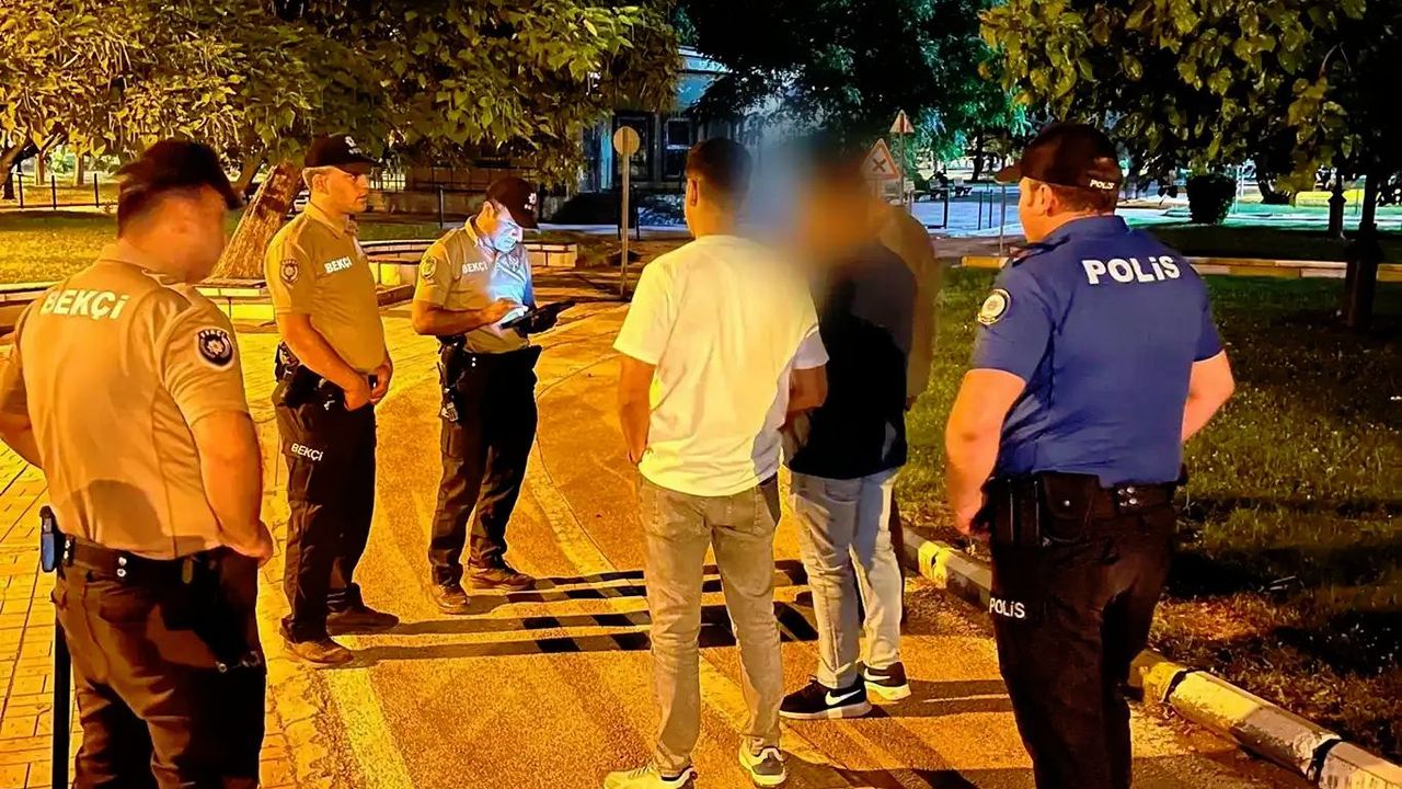 Gaziantep'te "Huzur 27" uygulamasında 14 aranan şahıs yakalandı