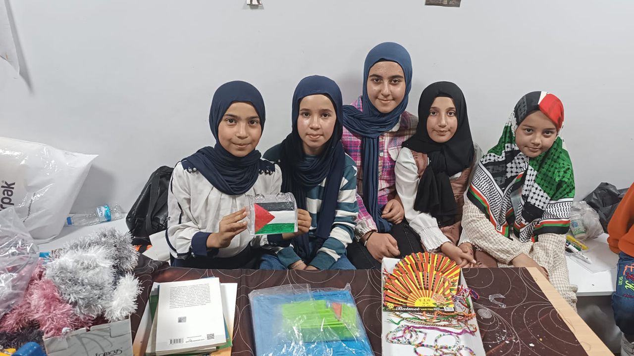 Konya’da minik yüreklerden Gazze’ye anlamlı destek