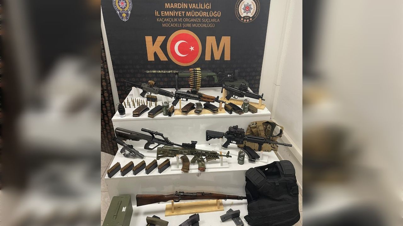 Mardin’de 8 uzun namlulu silah ele geçirildi: 2 gözaltı
