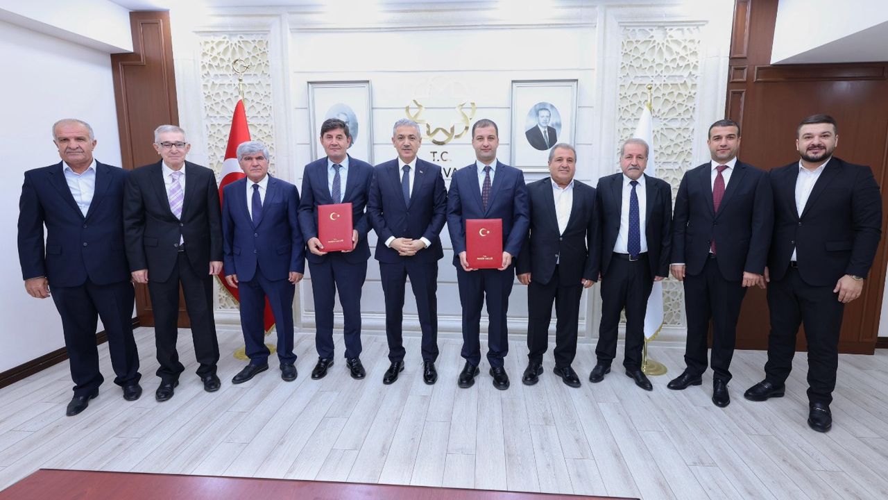 Mardin’de bir hayırsever 1 öğretmenevi ve 2 yeni okul kazandırıyor