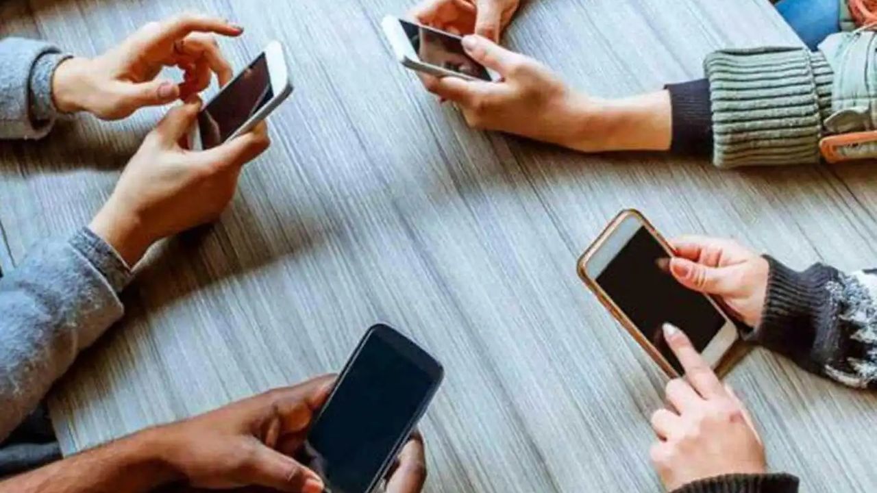 Muslu: Sosyal medya ve internet oyun bağımlılığı insanların yaşamlarını ciddi anlamda tehdit ediyor