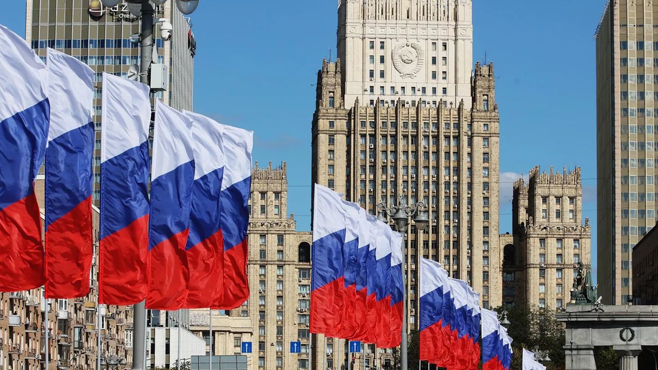 Rusya'dan Avrupa temsilcilerine ülkeye giriş yasağı