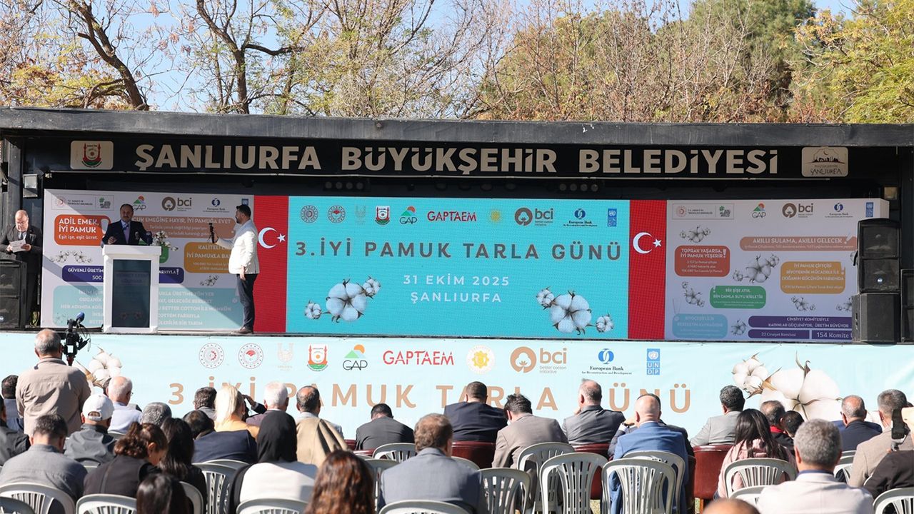 Şanlıurfa’da “3. İyi Pamuk Tarla Günü” etkinliği düzenlendi
