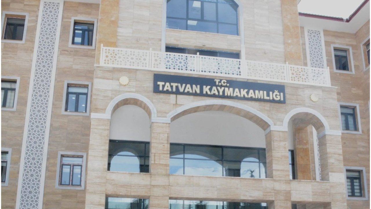 Bitlis'te sosyal medya paylaşımı yapan şahıslara gözaltı