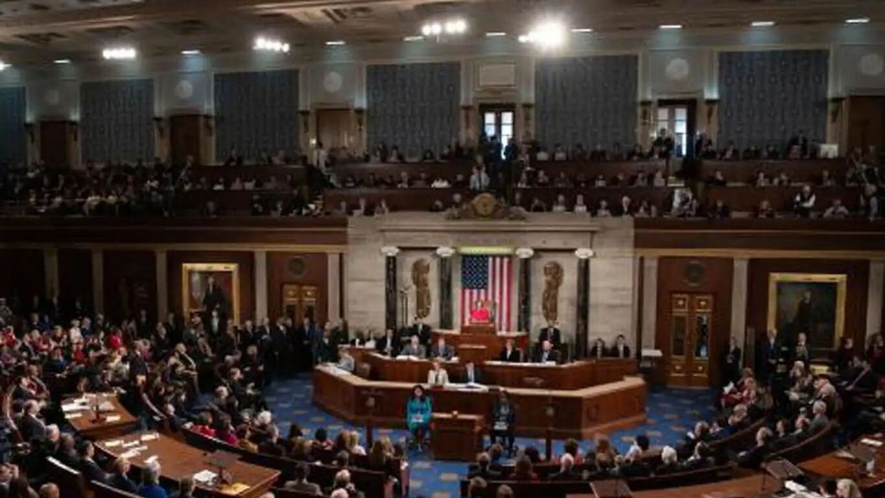 ABD Temsilciler Meclisi'nden Trump'ın İran saldırılarına üçüncü kez durdurma girişimi