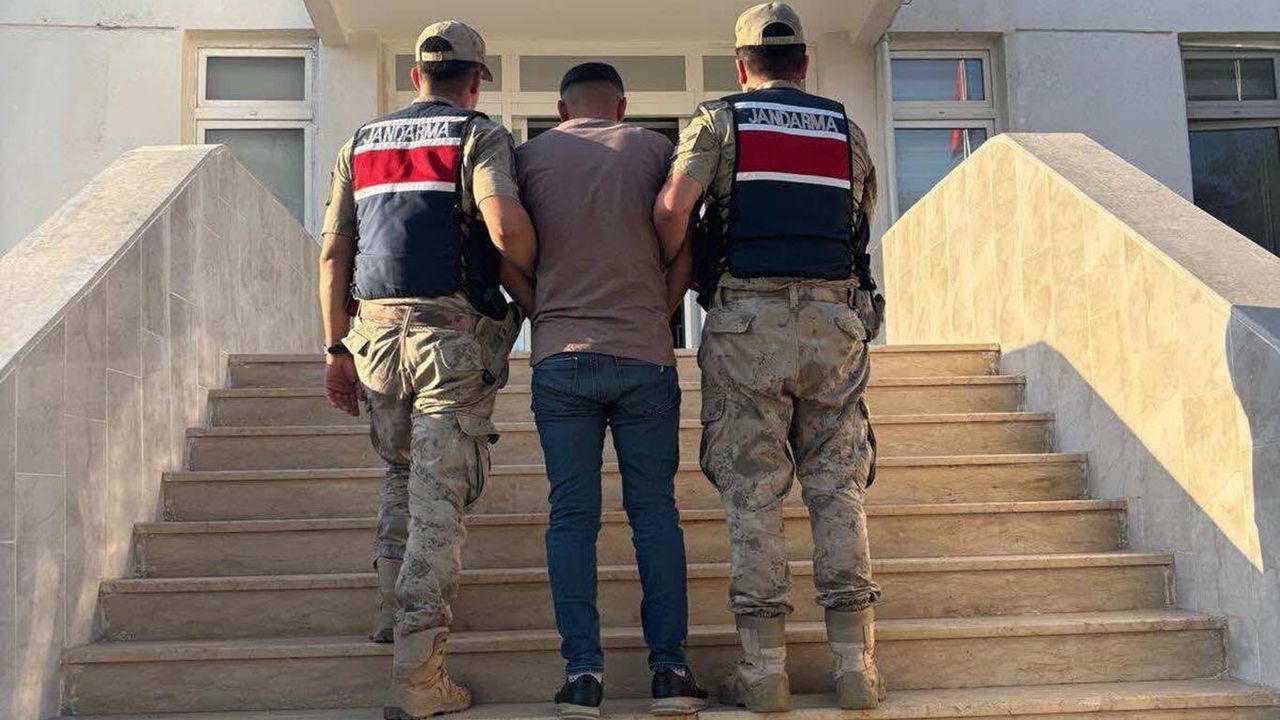 Akçakale'de 13 Yıl Hapis Cezası Olan Dolandırıcı Yakalandı