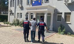 Diyarbakır’da Aranan 2 Suçlu Yakayı Ele Verdi