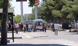 Diyarbakır'da adliye önünde silahlı saldırı: 3 yaralı