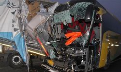 Elazığ-Malatya yolu kana bulandı: 1 ölü, 34 yaralı