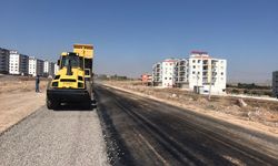 Diyarbakır’da kırsal mahalle yollarına asfalt