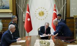 Cumhurbaşkanı Erdoğan, Yüksek Askerî Şûra Kararlarını İmzaladı