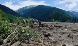 Gürcistan'daki heyelanda ölü sayısı 15'e yükseldi: 20 kişi kayıp