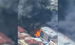 İstanbul'da yangın: Ekiplerin müdahalesi devam ediyor