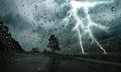 Sağanak Uyarısı: Meteorolojiden 13 İl İçin Alarm Verildi