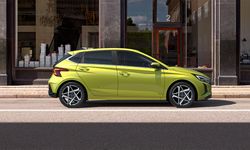 Hyundai i20 piyasayı boş bırakmıyor! 785 bin TL’ye araç sahibi yapıyor: 0 faizli kredi ve indirimli fiyatlarla!