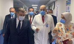 Türkiye, Gazze'den Mısır'a getirilen bazı kanser hastalarını ambulans uçakla alacak