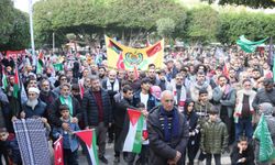 Adana Filistin'e destek için yürüdü