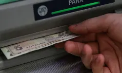 SGK, Çalışan Emeklilere 5 Bin Lira Ödeme Takvimini Açıklayacak
