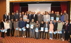Adana'da İHA-1 Ticari Pilot Eğitimini tamamlayan basın mensuplarına sertifika töreni