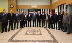 AK Parti İBB Başkan Adayı Kurum'dan HÜDA PAR İl Başkanlığına ziyaret