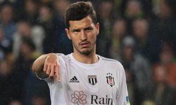 Sürpriz Gelişme: Beşiktaş'ın Yıldız İsmi Artık Fenerbahçe'de!