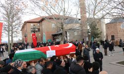 Tedavi için Türkiye'ye getirilen ve şehadete kavuşan Filistinlinin cenaze namazı kılındı