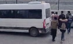 Şanlıurfa'da aranan şahıslara operasyon, 61 gözaltı