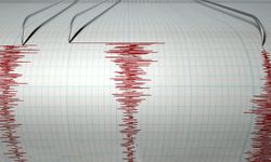 İzmir açıklarında 3,7 büyüklüğünde deprem