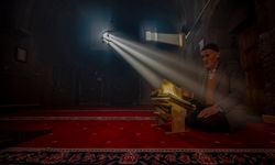 Molla Şimşek: Şeref ve izzet Kur'an-ı Kerim'e sarılmakla mümkündür
