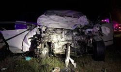 Rusya'da iki araç kafa kafaya çarpıştı: 5 ölü