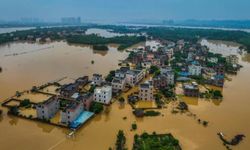 Çin'de şiddetli yağışlar nedeniyle "kırmızı alarm" sevyesine geçildi