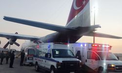 Hacda rahatsızlanan 13 Türk vatandaşı Türkiye'ye getirildi