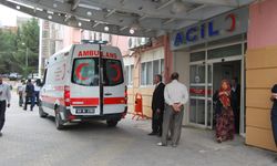 Karaköprü ’de otomobil duvara çarptı, 6 yaralı