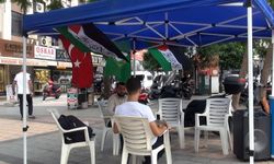 Adana'da HÜDA PAR'ın soykırım suçu failleri hakkındaki kanun teklifine destek için çadır kuruldu