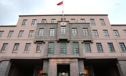 Milli Savunma Bakanlığı, Irak’ın kuzeyindeki Hakurk bölgesinde 2 PKK’lı teröristin etkisiz hâle getirildiğini bildirdi.