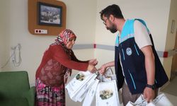 Battalgazi Belediyesi hasta refakatçilerine destek seti dağıttı