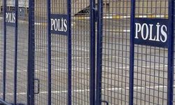 Beyoğlu'nda etkinlik yasağı: Taksim ve çevresi bariyerle kapatıldı