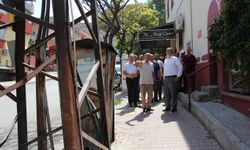 Elektrik kesintisinin sıkça yaşandığı mahalle sakinleri çözüm bekliyor