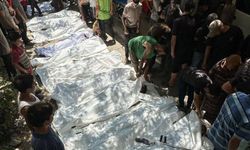 Gazze'deki yardım pusularında bugün 73 aç Filistinli şehit edildi