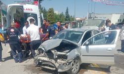 Malatya'da 2 otomobil çarpıştı: 4 yaralı