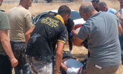 Seyir halindeki araç teker patlamasıyla devrildi: 1 ağır yaralı