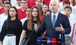Vali Gül, LGS Şampiyonları ile bir araya geldi