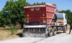 Yeşilyurt Belediyesi'nden kırsalda yol çalışması